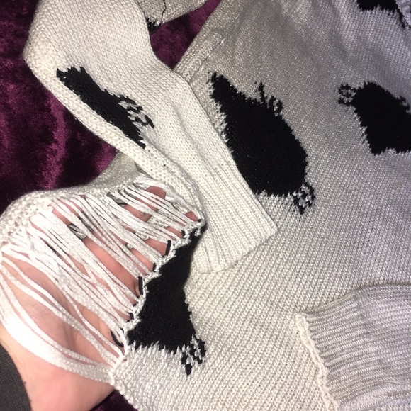 Hot topic Cat Sweater *SOLD* - Picture 2 of 4